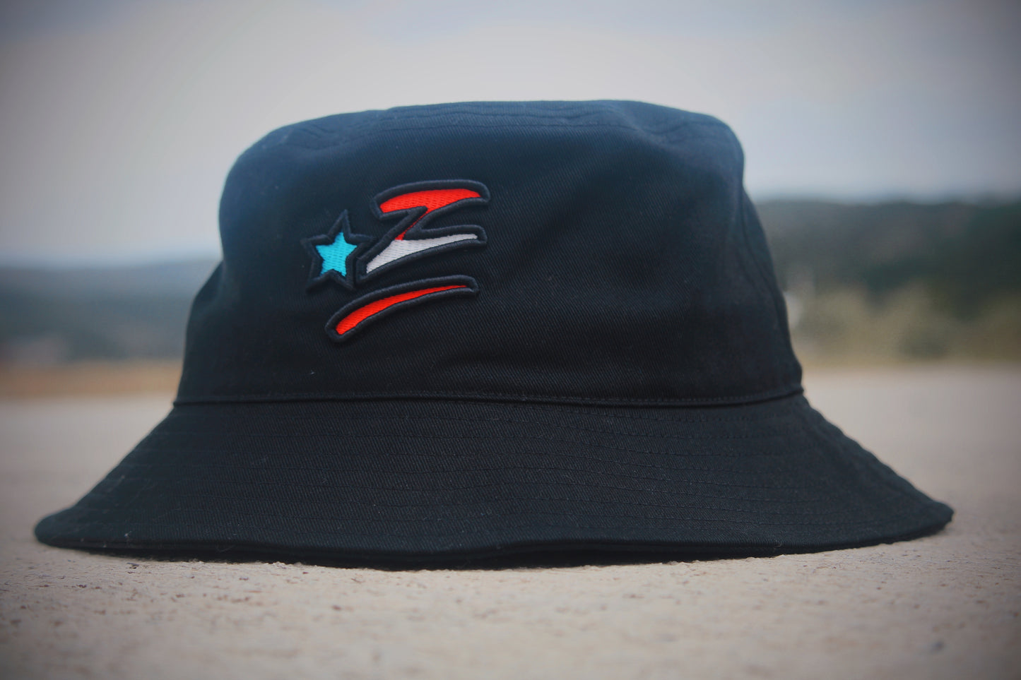 Bucket Hat Negro Arquitrabe-PR